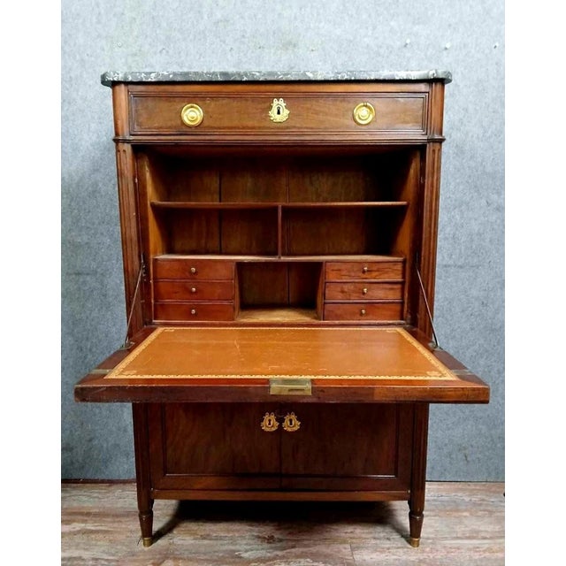 Parisian Louis XVI Secretary in Mahogany, 1760s For Sale - Image 5 of 6