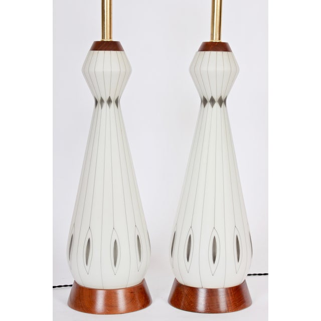 Mid 20th Century Frosted White Glass Table Lamps With Hand Painted Silver Overlay - A Pair For Sale - Image 4 of 12