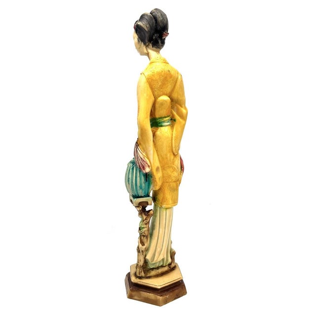 Large Vintage Chinoiserie Sculptural Figures in Resin, 1970s, Set of 2 For Sale - Image 9 of 18