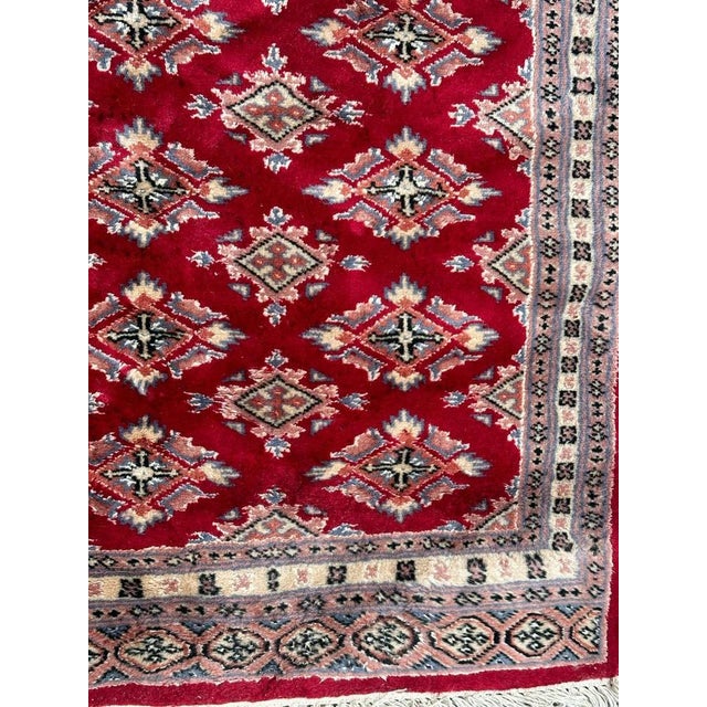 Small Vintage Pakistani Rug from Bobyrugs, 1980s For Sale - Image 4 of 11