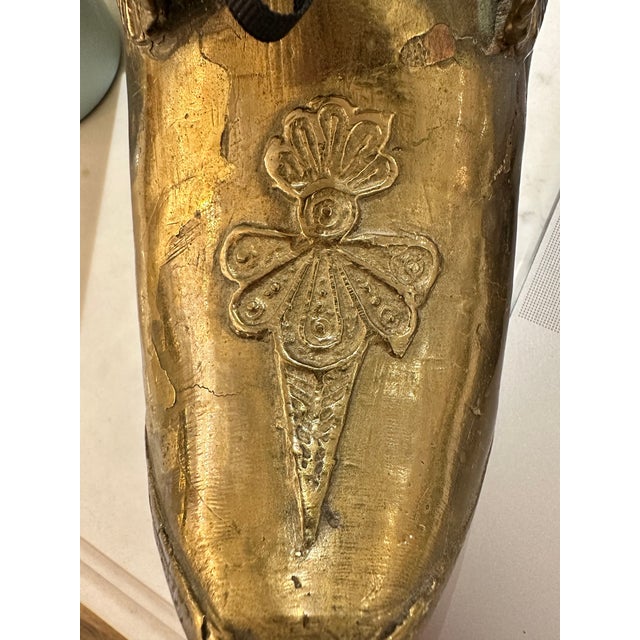 Pair of Antique Brass Conquistador Style Stirrup Slippers For Sale In Savannah - Image 6 of 13