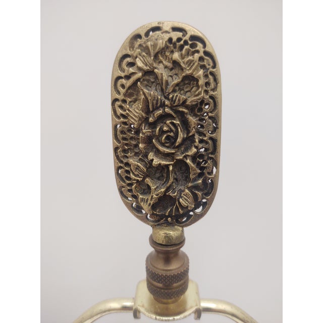 1990s Wildwood Chinoiserie Handpainted Hextagional Lotus Arts Lamp- A Pair For Sale - Image 9 of 14