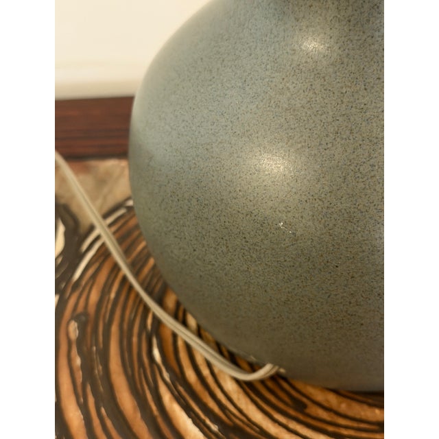 Mid-Century Ceramic Table Lamp by Gordon and Jane Martz For Sale - Image 11 of 12