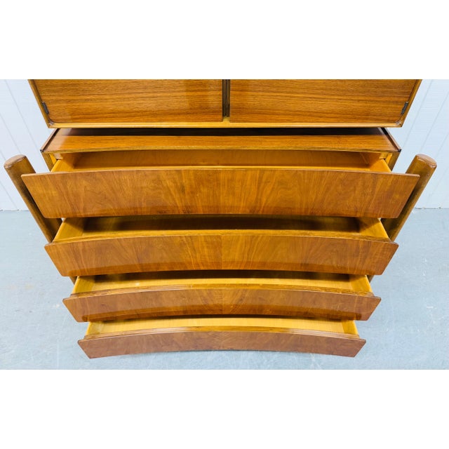 William Hinn Mid-Century Swedish Modern William Hinn Sculptural Walnut 4-Piece Bedroom Set For Sale - Image 4 of 12
