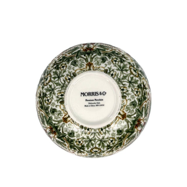 Ceramic Morris & Co. Strawberry Thief Porcelain Cereal Bowl - Set of 4 For Sale - Image 7 of 9
