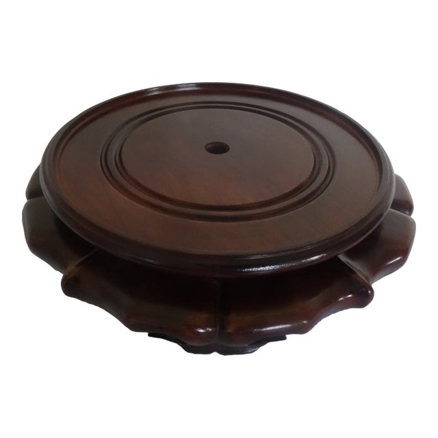 Finely Carved Chinese Stands in Rosewood For Sale