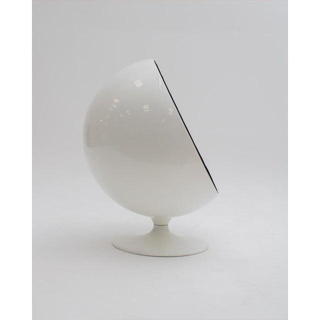 Modern Member Chair by Eero Aarnio, 1990s For Sale - Image 3 of 6