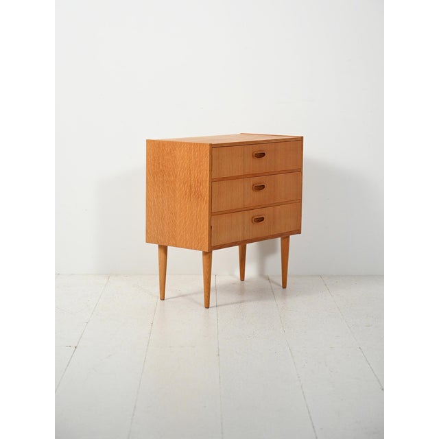 Small Scandinavian Oak Chest of Drawers, 1960s For Sale - Image 3 of 10