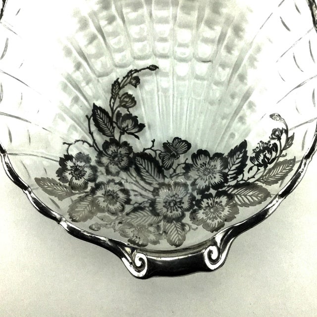 Metal Silver Etched Glass Scallop Trinket Dish For Sale - Image 7 of 9