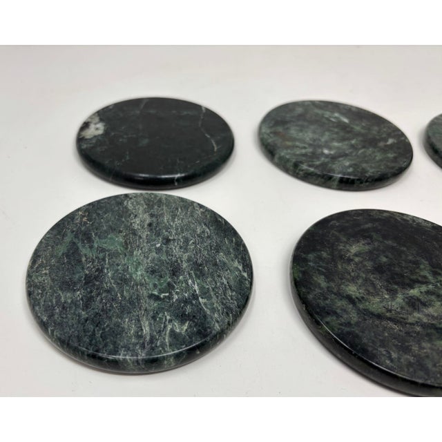 Late 20th Century Green Marble Coasters Set 6 Pieces Handmade in Italy Collectible 1970 For Sale - Image 5 of 6