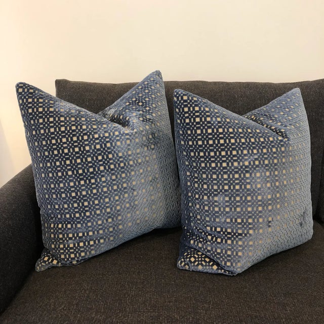 Lee Jofa Aerin Collection for Lee Jofa Custom Silk Velvet 20" Pillows - A Pair For Sale - Image 4 of 5