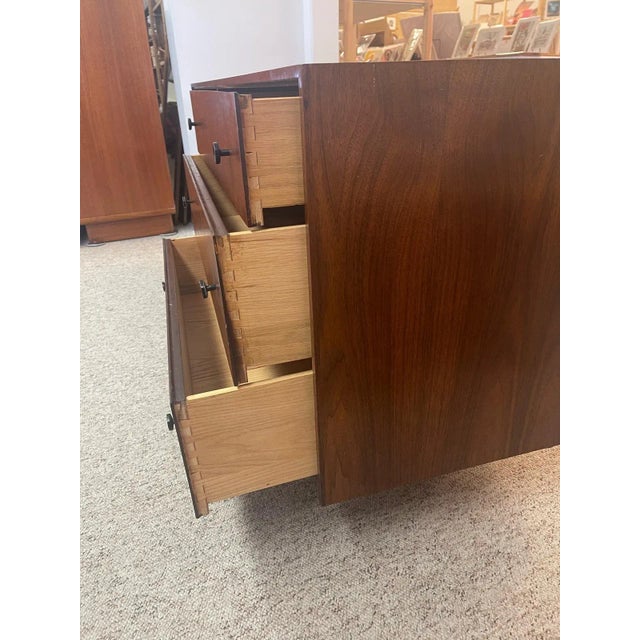 Wood 1970s Vintage Mid Century Modern Six Drawer Lowboy Dresser For Sale - Image 7 of 10