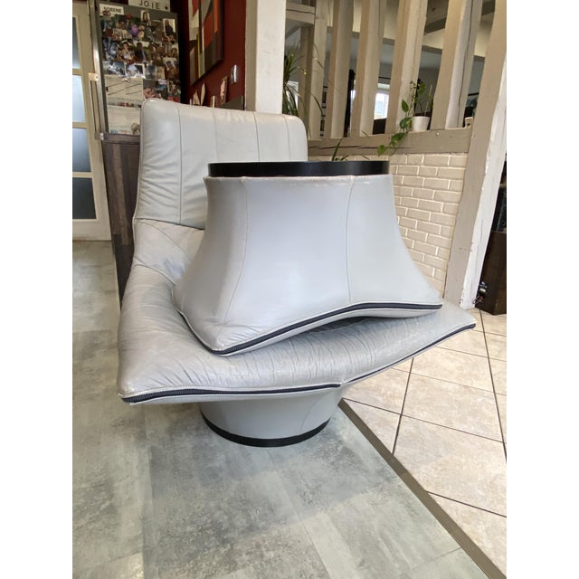 Set of Mantis Swivel Lounge Chair and Leather Ottoman by Gerard Van Den Berg, 1970s For Sale - Image 13 of 18