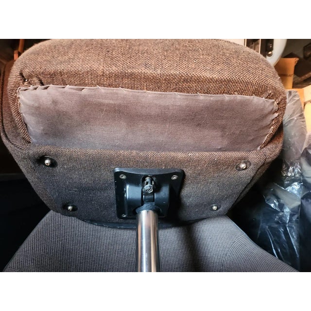 Saarinen Executive Arm Chairs - Set of 2, by Knoll For Sale - Image 11 of 11