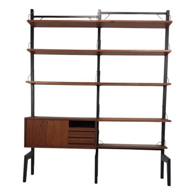 Freestanding Modular Wall Unit System by Poul Cadovius for Royal System, 1960s For Sale