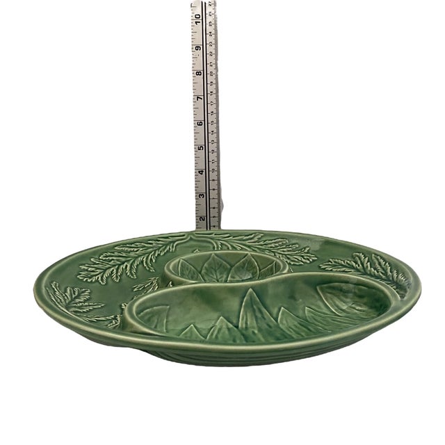 Vintage Bordallo Pinheiro Chip and Dip Majolica Platter Dip and Vegatable Tray For Sale In Phoenix - Image 6 of 6