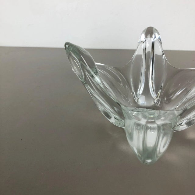 Large French Floral Crystal Glass Shell Bowl from Art Vannes, France, 1970s For Sale - Image 6 of 18