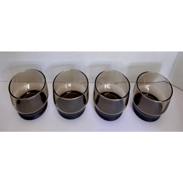 Mid-Century Modern Set of 4 Mid-Century Modern Smoky Brown Architectural Lowball Rocks Glasses For Sale - Image 3 of 8