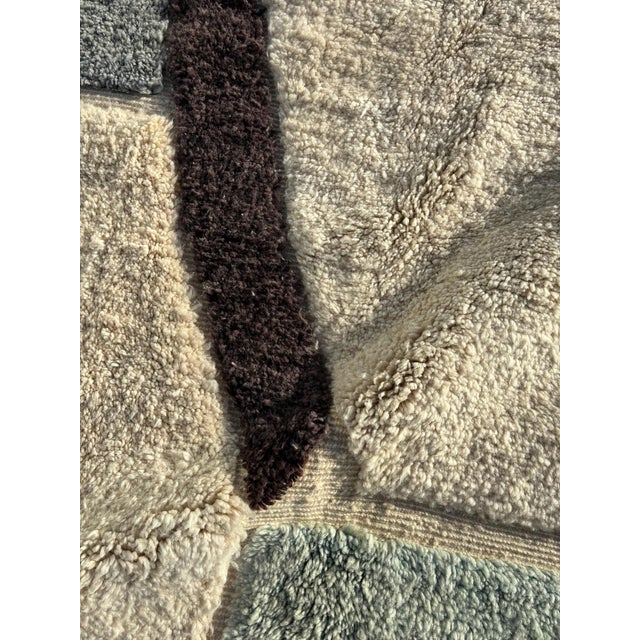 Large Moroccan Beni Ouarain Rug in Wool, 2010s For Sale - Image 11 of 16