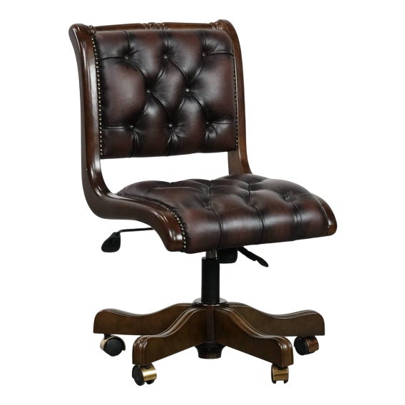 English-Style Chesterfield Swivel Office Chair in Cowhide For Sale