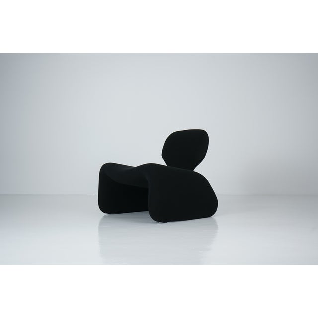 Black Set of Model Djinn Chair and Ottoman by Olivier Mourgue for Airborne, 1980s For Sale - Image 8 of 10