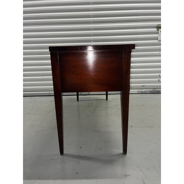 Mid-20th Century Hepplewhite Federal Style Serpentine Mahogany Vanity/Desk Table With Mirror. For Sale - Image 13 of 13