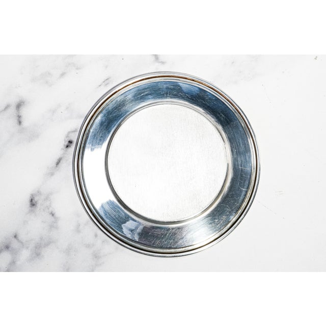 Metal Interesting Vintage Smithtown Hunt Trophy Silverplate Round Dish Tray Catchall Home Decor For Sale - Image 7 of 8