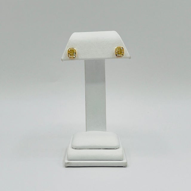 2020s Gia 2 Carats Each Yellow Cushion Diamond Bezel Stud Earrings in 18k Yellow Gold, A Pair For Sale - Image 5 of 6