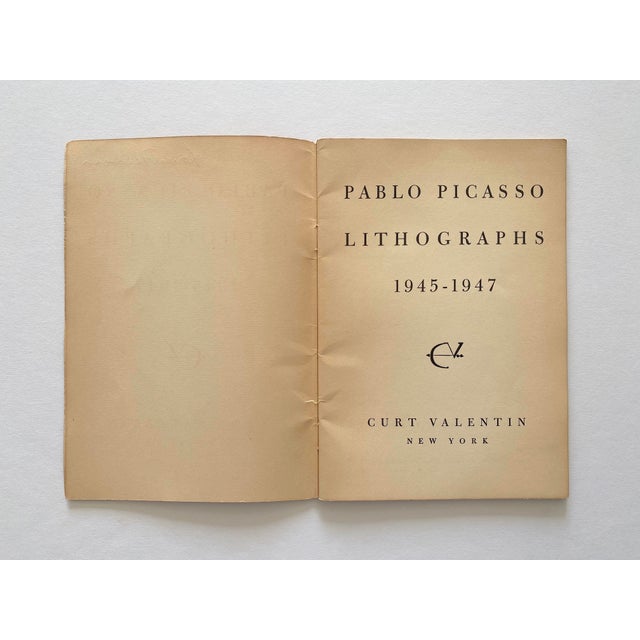 This " Pablo Picasso : Lithographs 1945-1947 " very rare vintage 1947 first edition Mid Century Modern Mourlot fine art...