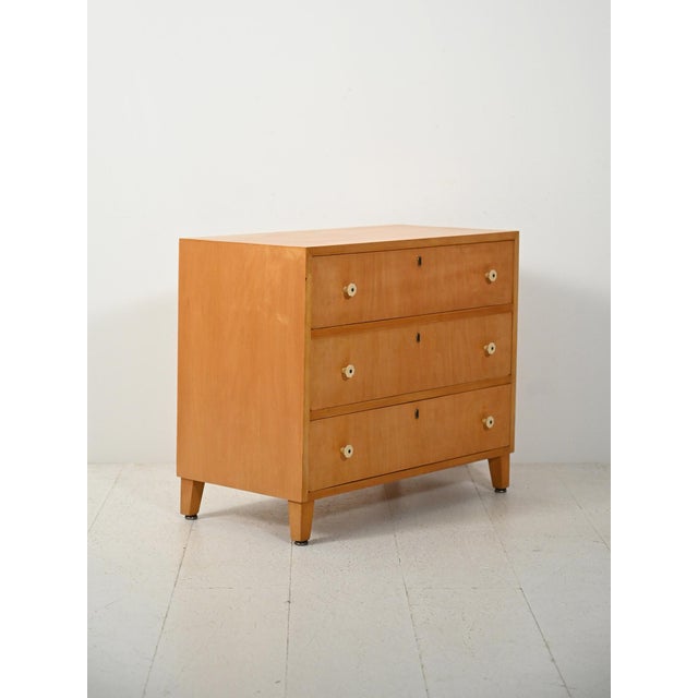 Scandinavian Elm Chest of Drawers, 1940s-1950s For Sale - Image 3 of 12