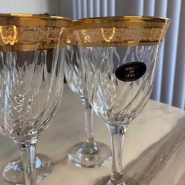 Set of 6 Vintage Venetian Gilded Stemware Wine Glasses. Beautiful Set of 6 Vintage Italian swirled crystal stemware wine...