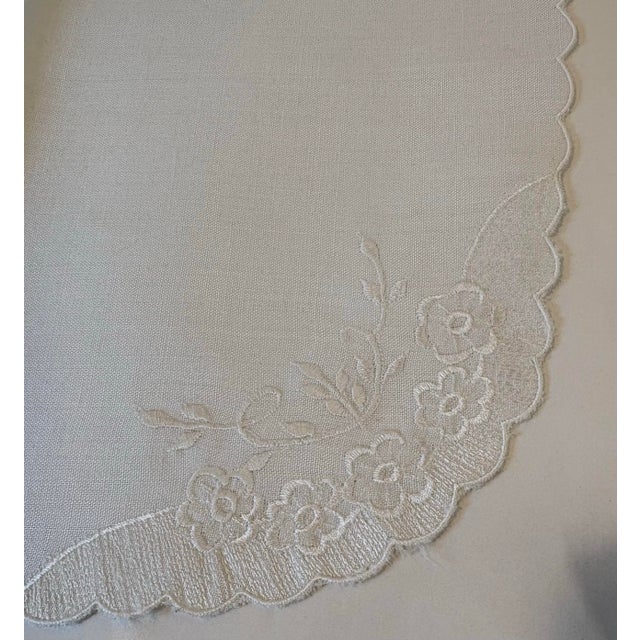 Vintage Embroidered Dinner Napkins - Set of 6 For Sale - Image 4 of 6