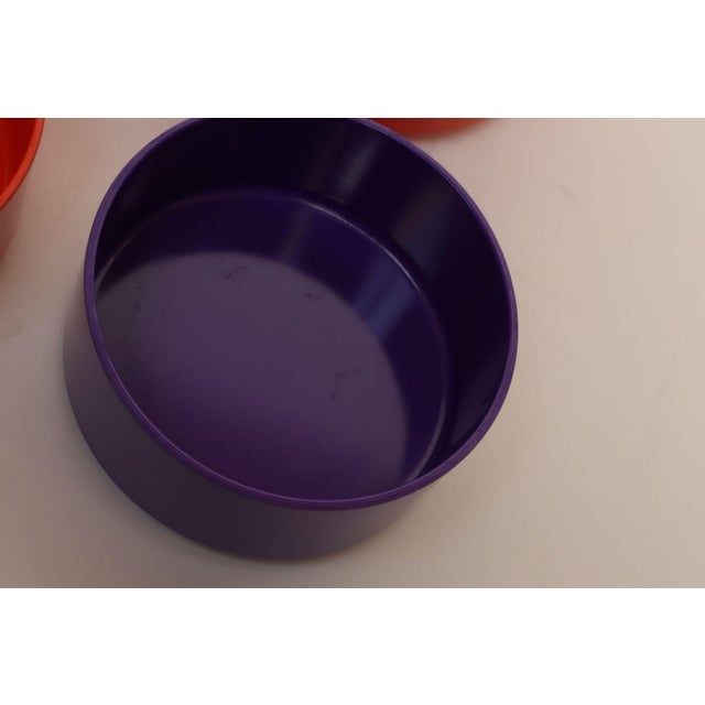 Set of Four Vintage Purple, Orange and Pink Melamine "Max" Bowls by Massimo Vignelli for Heller For Sale - Image 12 of 14