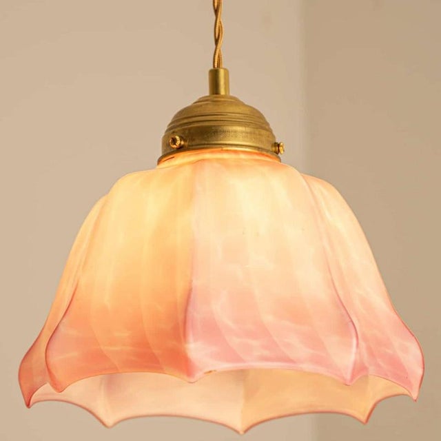 1940s Art Deco Ruffled Murano Hand Blown Glass Pendants in Pink and White, 1940 For Sale - Image 5 of 11