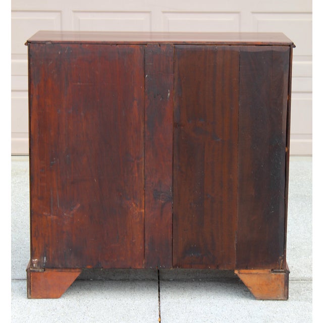 Antique English Georgian Mahogany 5-Drawer Chest – Dovetail Joinery, Brass Bail Pulls, Traditional Dresser For Sale - Image 18 of 18