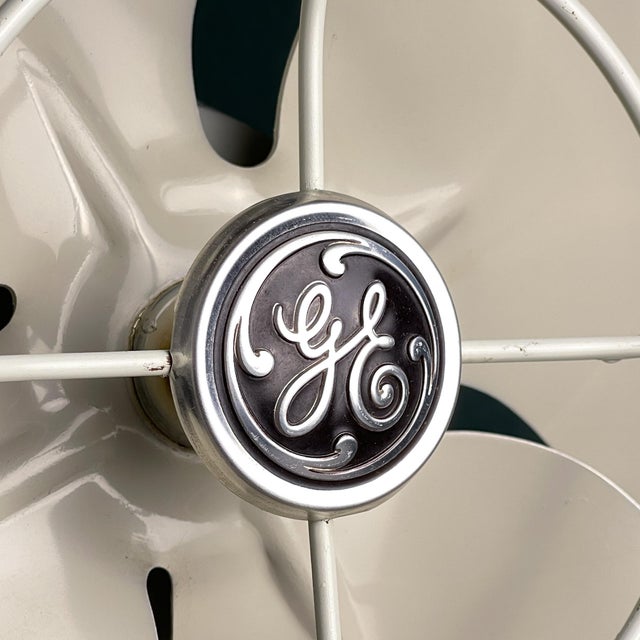 Beige Vintage Fan by General Electric, Usa, 1950s For Sale - Image 8 of 17