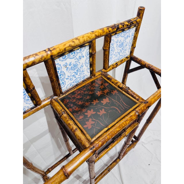 Late 19th Century Antique English Aesthetic Era Scorched Bamboo Hall Tree Mirror & Table Set For Sale - Image 5 of 10