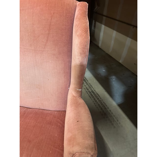 Mid-Century Modern 1970s Salmon Colored Cushioned Accent Chair For Sale - Image 3 of 7