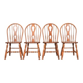 Ethan Allen Style American Colonial Solid Oak Spindle Back Windsor Dining Chairs, Set of Four For Sale