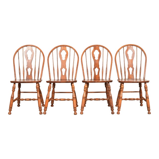 Ethan Allen Style American Colonial Solid Oak Spindle Back Windsor Dining Chairs, Set of Four For Sale
