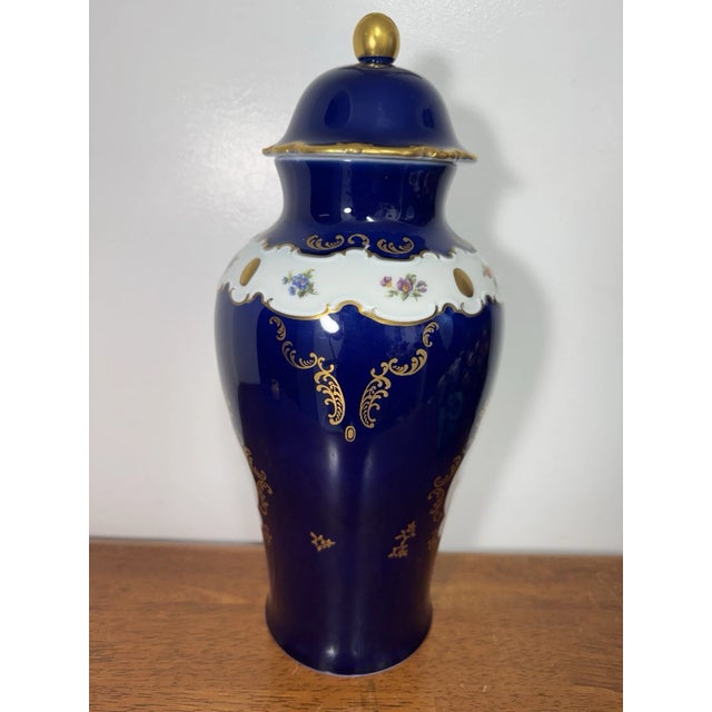 Vintage Wallendorf 1764 Echt Kobalt Cobalt Blue Floral Gold Lidded Vase GDR For Sale In Philadelphia - Image 6 of 18