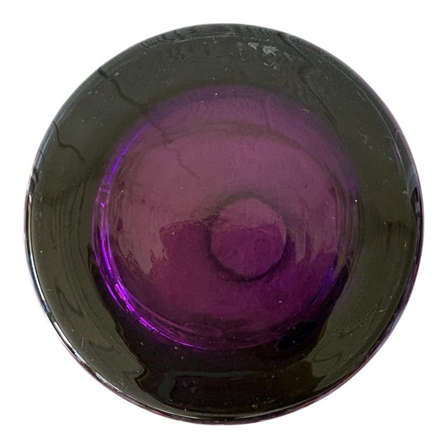Mid-Century Modern Vintage Amethyst Purple Polish Art Glass Vase, Attributed to Krosno For Sale - Image 3 of 9