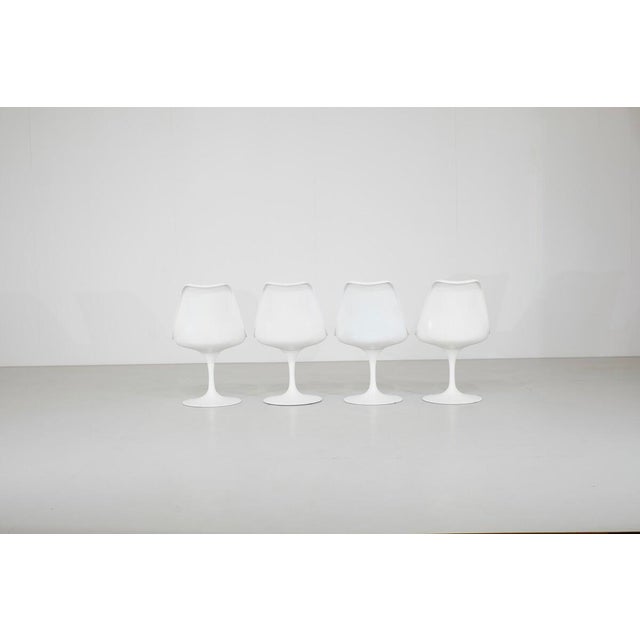 Pivoting Tulip Chairs by Eero Saarinen for Knoll, 1960s, Set of 4 For Sale - Image 4 of 8