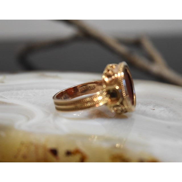 Brick Red 1930s 14k Yellow Gold Carnelain Soldier Warrior Intaglio Signet Ring Sz 10.25 For Sale - Image 8 of 17