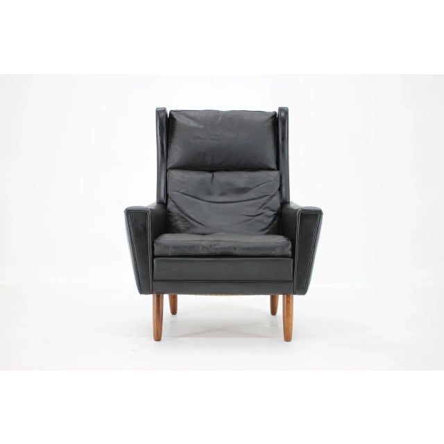 - Good original condition with minor signs of use - The wooden parts have been repolished.