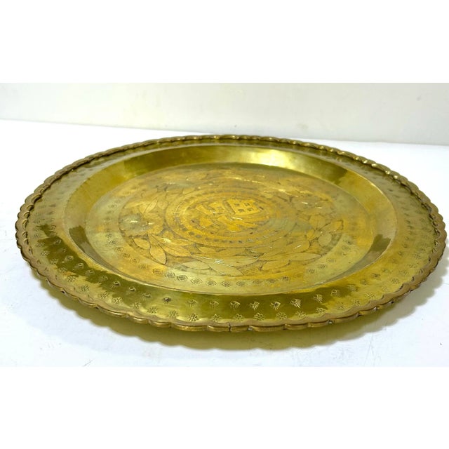 Brass Round Brass Display Tray With Engraved Flowers and Scalloped Rim For Sale - Image 8 of 8