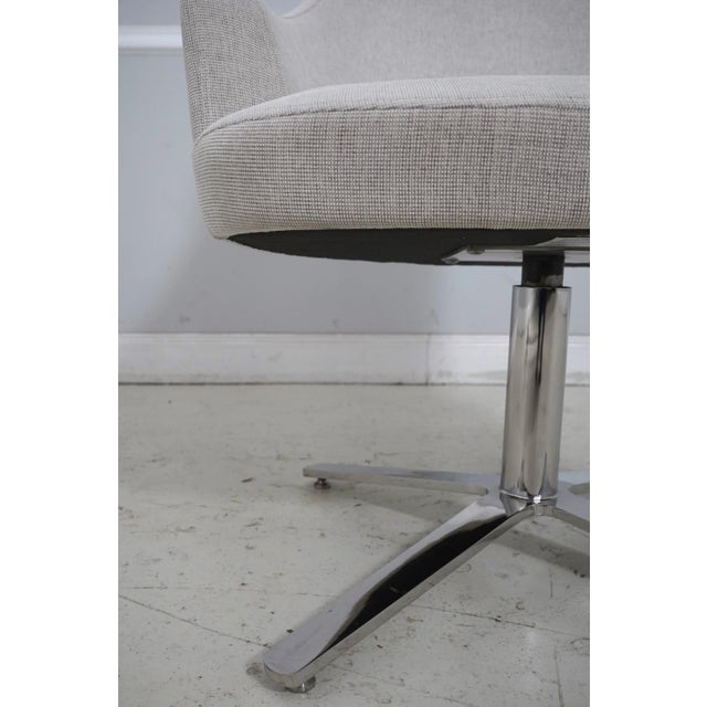 Set of 8 Cumberland Mid Century Modern Revolving Chairs For Sale - Image 9 of 12