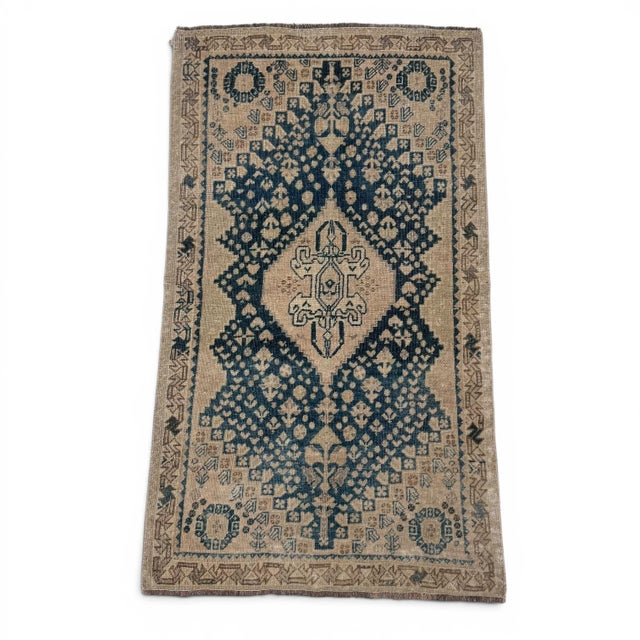 1920s Antique Qashqai Rug | Ivory Field With Blue Geometric Medallion | 3x5 For Sale - Image 5 of 6