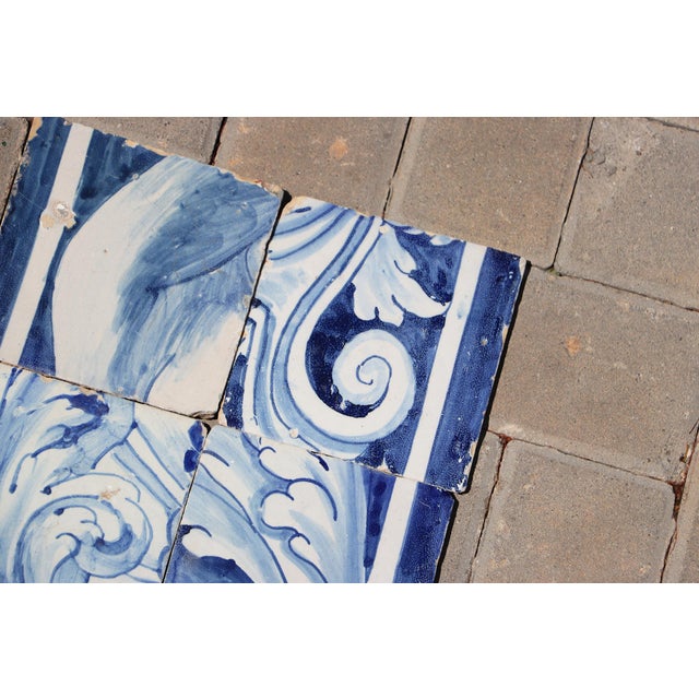 Baroque Antique 18th Century Portuguese Baroque Scrollwork Tiles in Cobalt Blue & White, Antique Set of 6 For Sale - Image 3 of 8