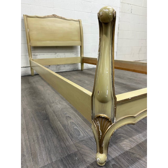 French Provincial Vintage Twin Size French Provincial Louis XV Style French Bisque Cream Bed For Sale - Image 3 of 17